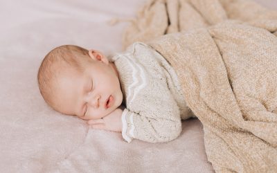 Sesión newborn: ¿cuándo reservar y qué esperar?